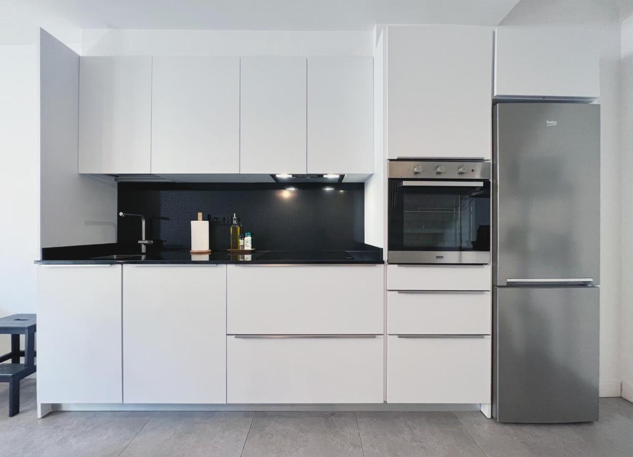 Stay U-Nique Apartments Pellaires Barcelona Eksteriør bilde