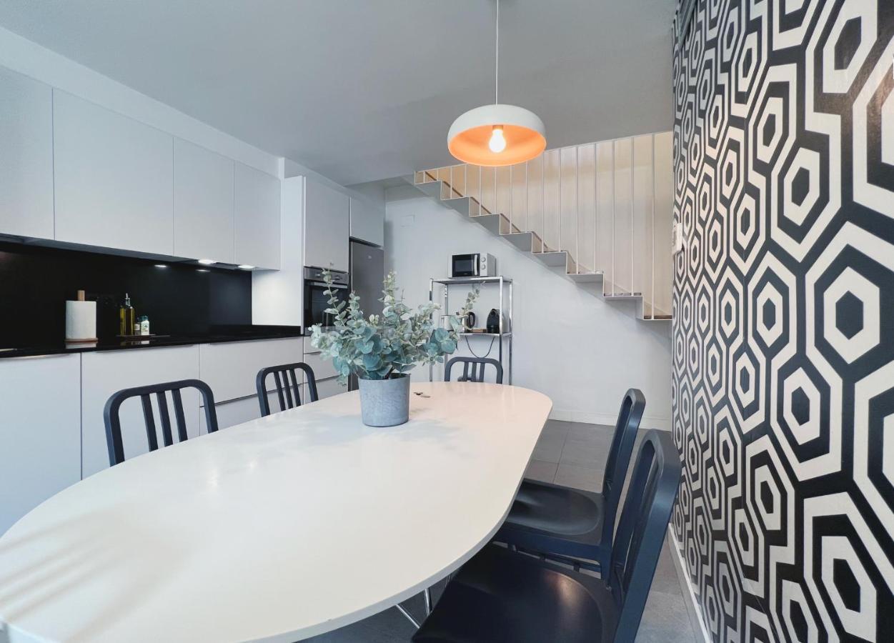 Stay U-Nique Apartments Pellaires Barcelona Eksteriør bilde