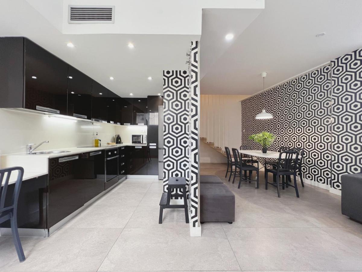Stay U-Nique Apartments Pellaires Barcelona Eksteriør bilde