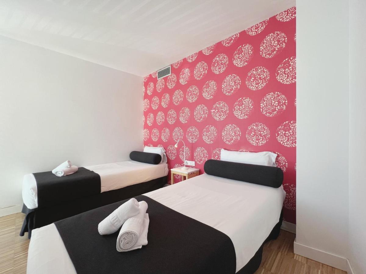 Stay U-Nique Apartments Pellaires Barcelona Eksteriør bilde