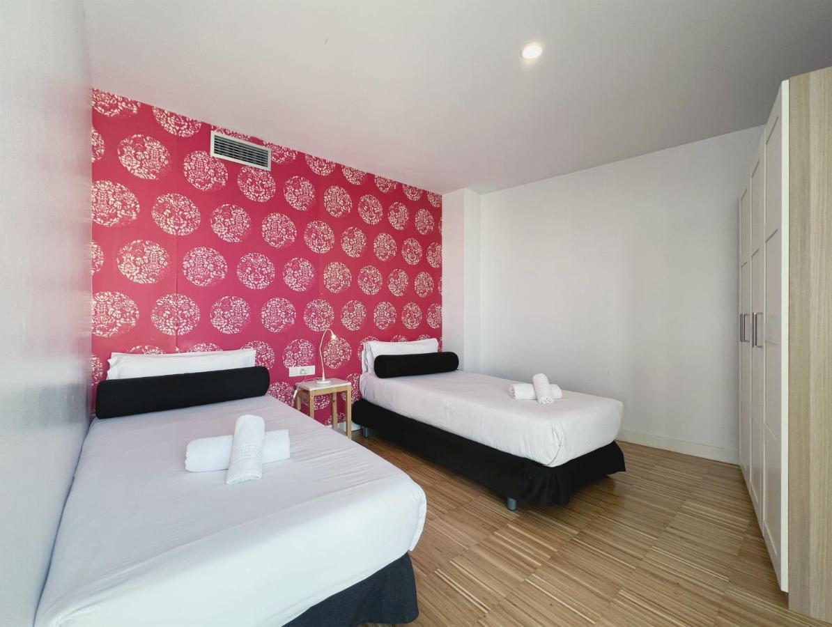 Stay U-Nique Apartments Pellaires Barcelona Eksteriør bilde