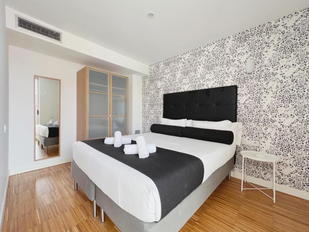 Stay U-Nique Apartments Pellaires Barcelona Eksteriør bilde