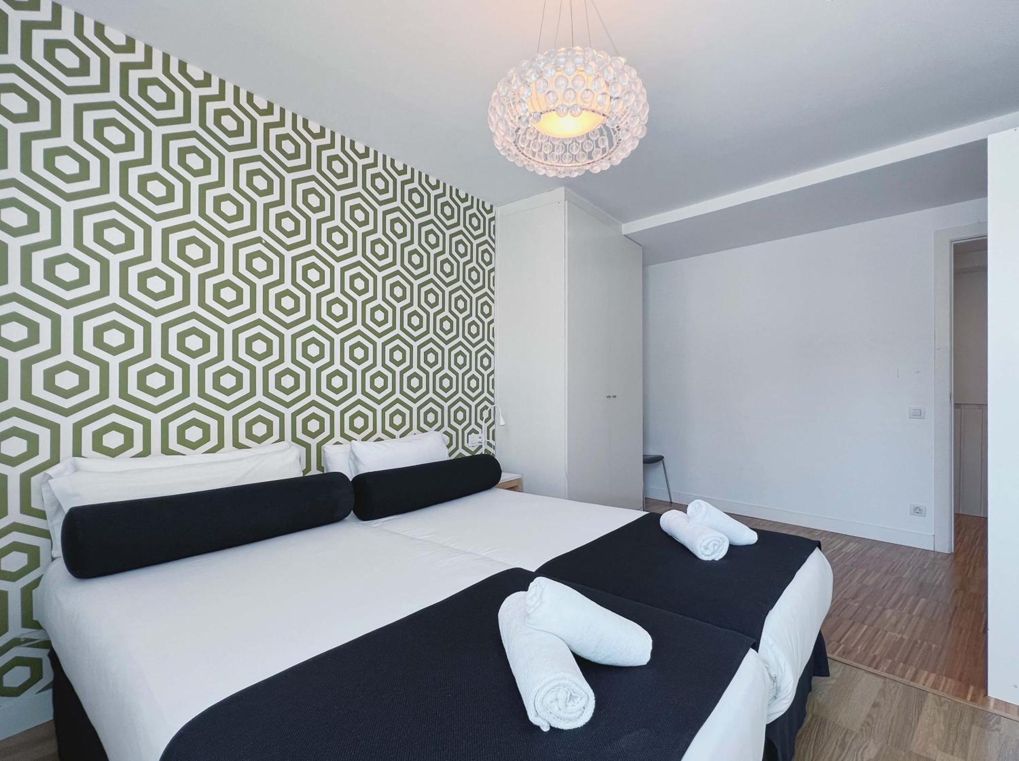 Stay U-Nique Apartments Pellaires Barcelona Eksteriør bilde